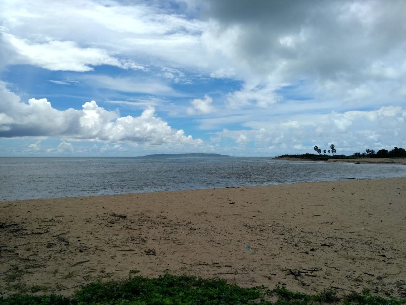 Pantai Lobohede, Sabu Island